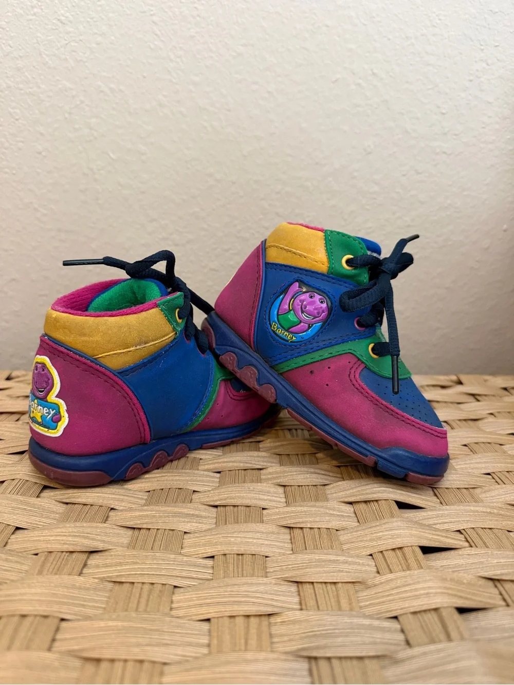 Y2K Barney Colorblock Kids High-Top Sneakers size 7
